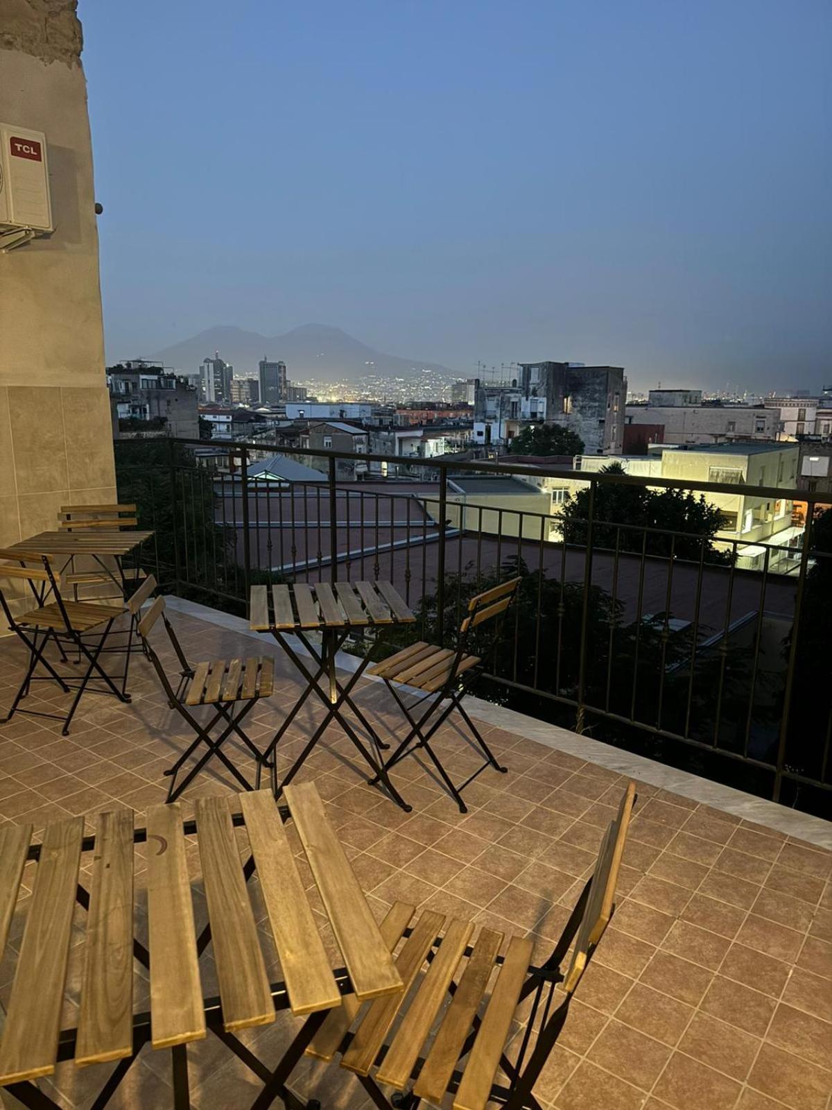 Апарт готель Terrazza Miracoli Napoli Екстер'єр фото